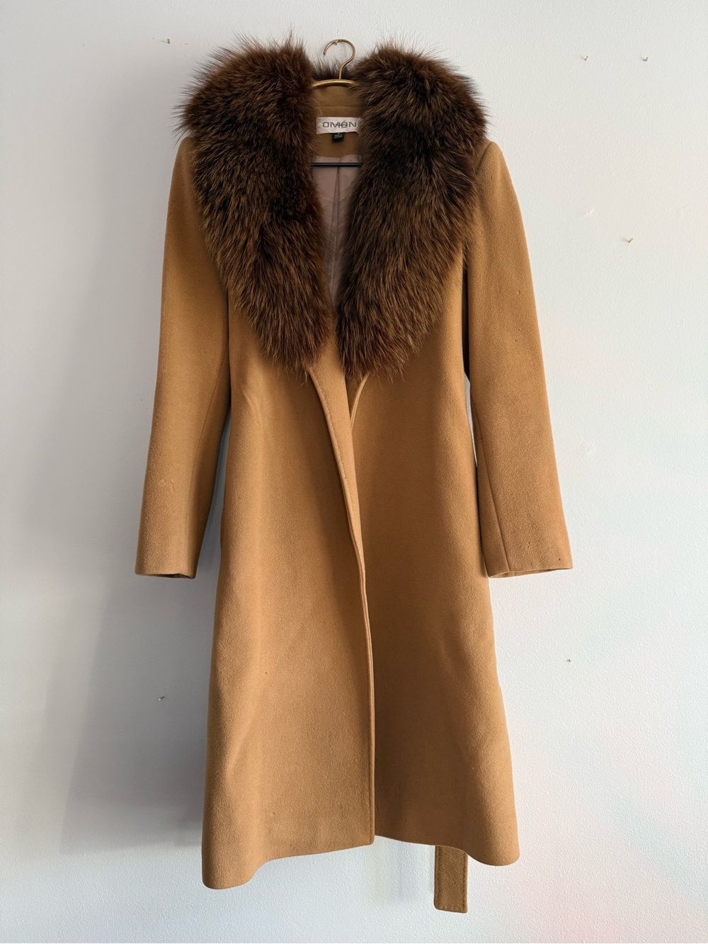 OMON Camel Coat with Brown Fur Collar